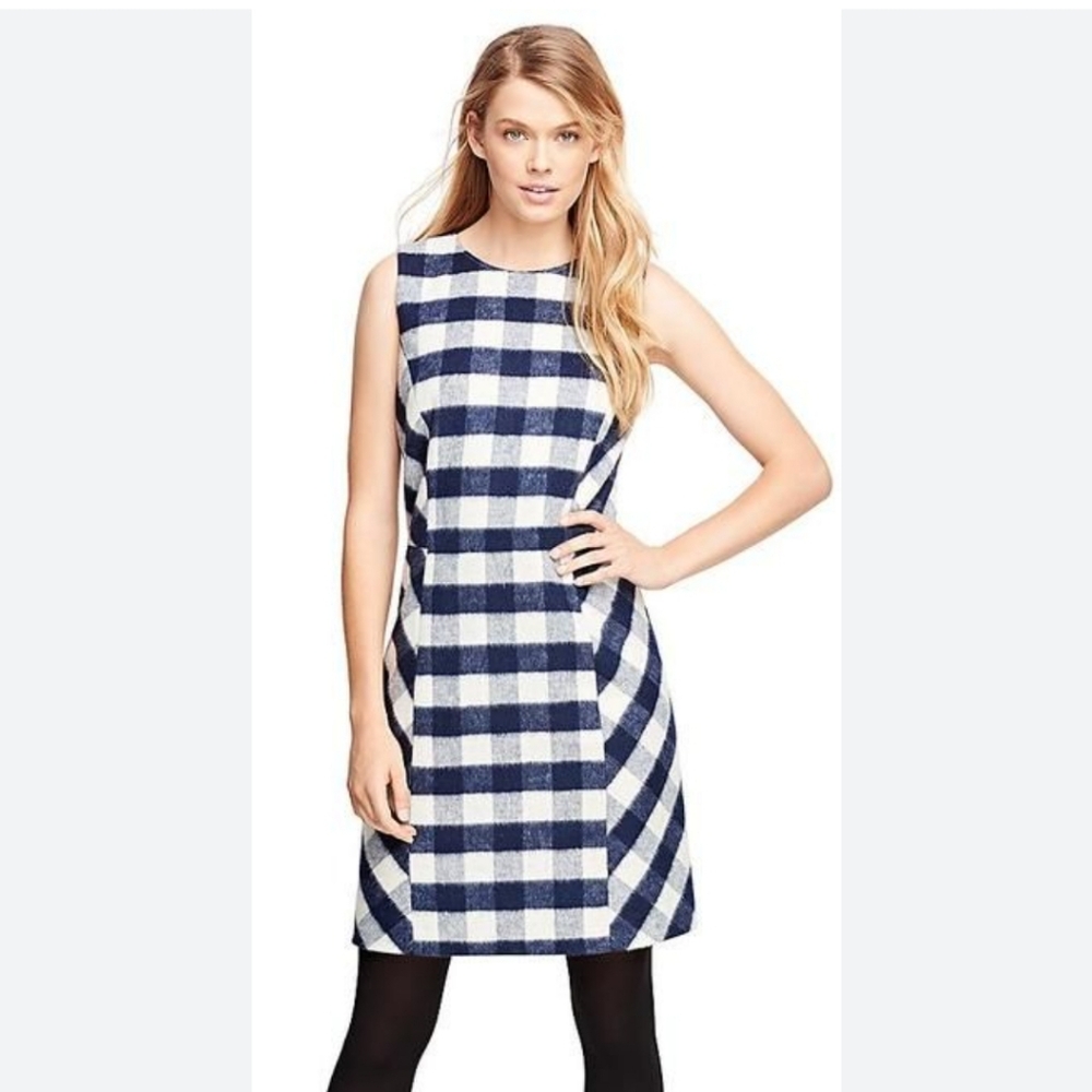 Brooks Brothers White and Blue Wool  Lined Dress